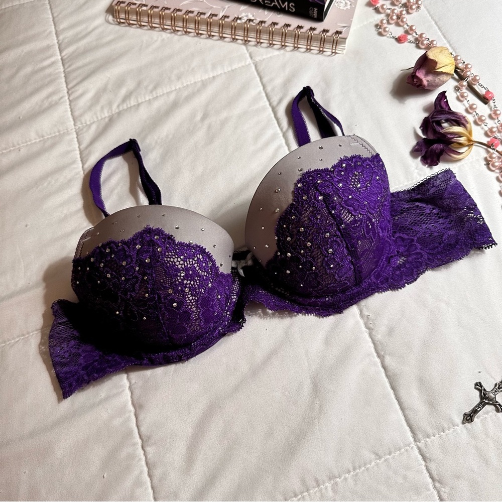 VS Dream Angels Purple Lace Demi Bra